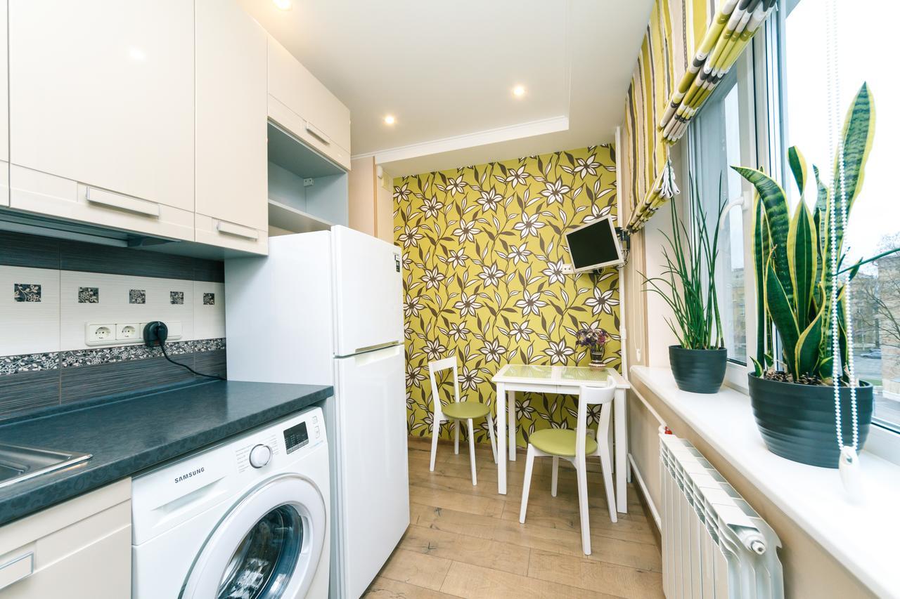 Apartment On Sevastopolska Square Kiev Exterior foto